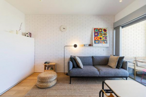 S1405 - practical and modern - AC, balcony and parking